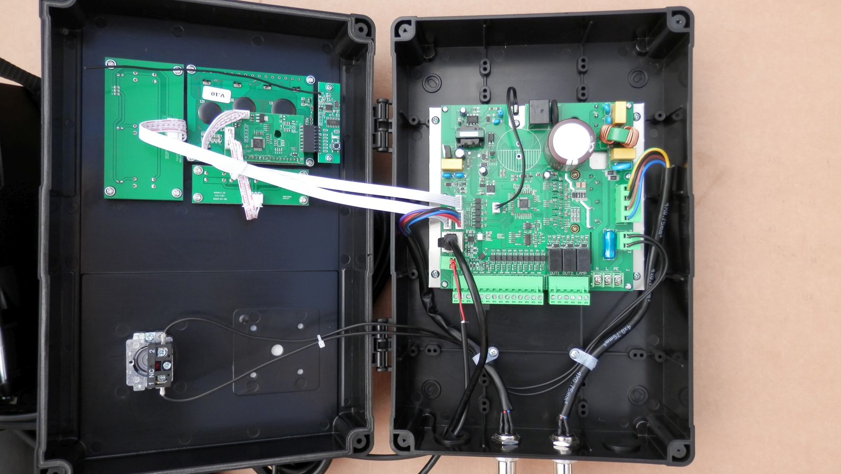 Napęd do bramy przemysłowej Indus 70DC